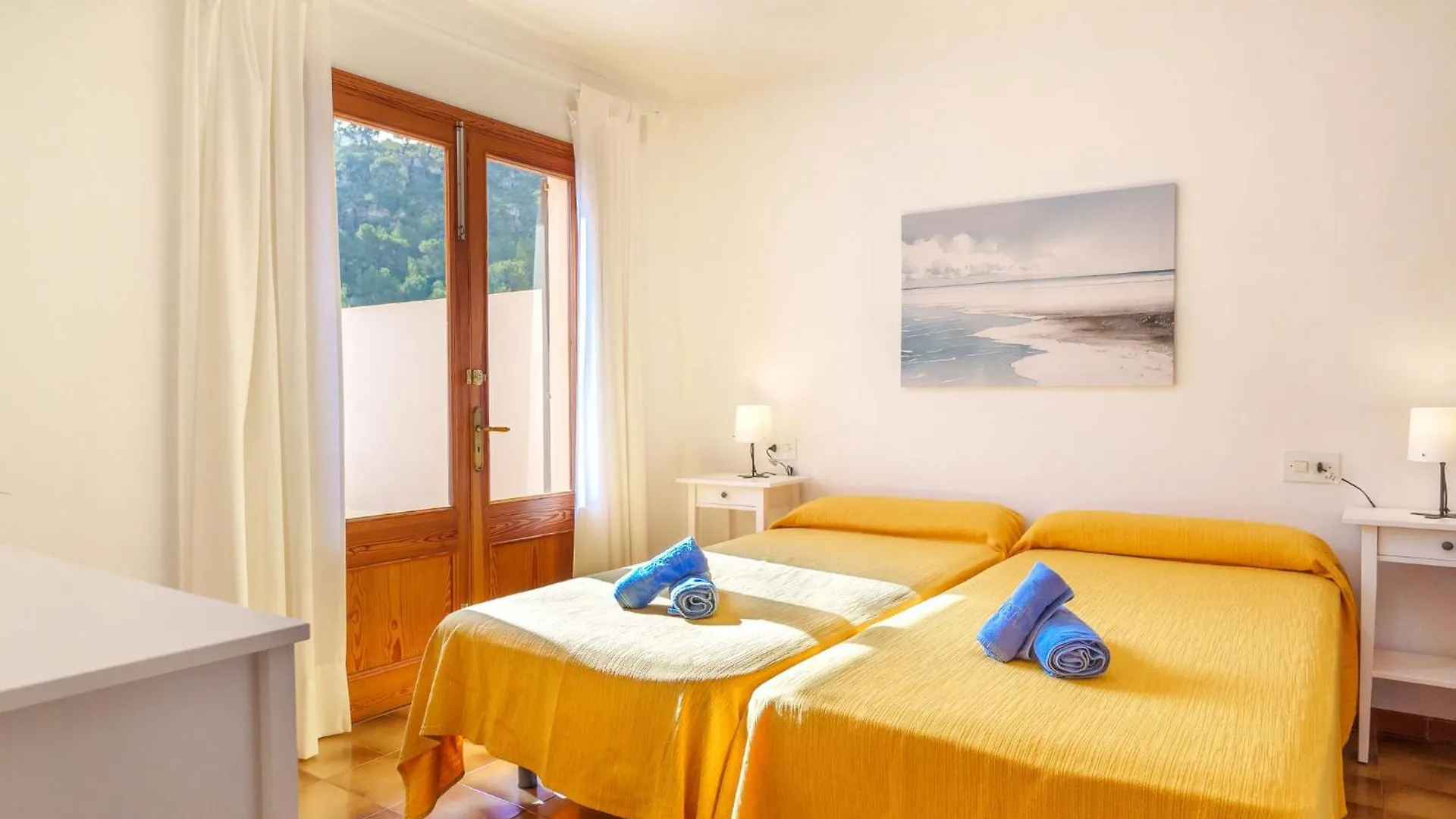 Apartment Clara M - Csv178 By Interhome Cala de Sant Vicenc