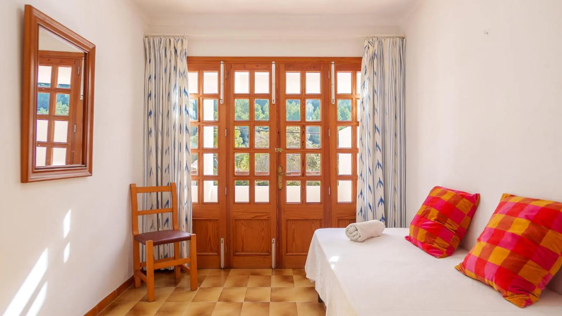 Apartment Clara M - Csv178 By Interhome Cala de Sant Vicenc