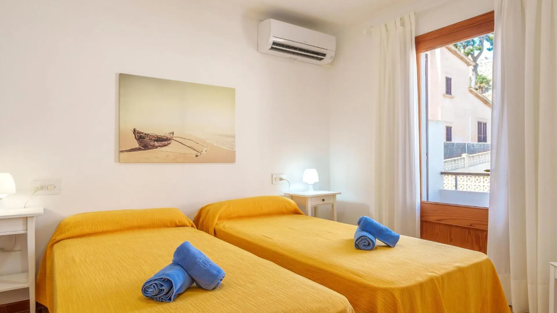 Apartment Clara M - Csv178 By Interhome Cala de Sant Vicenc